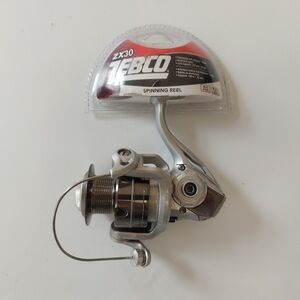 Zebco ZX30 Spinning Reel New In Package No Handle